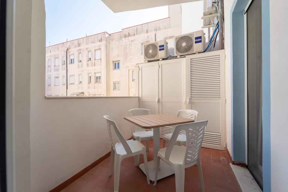 Balcony/Terrace, Dining area