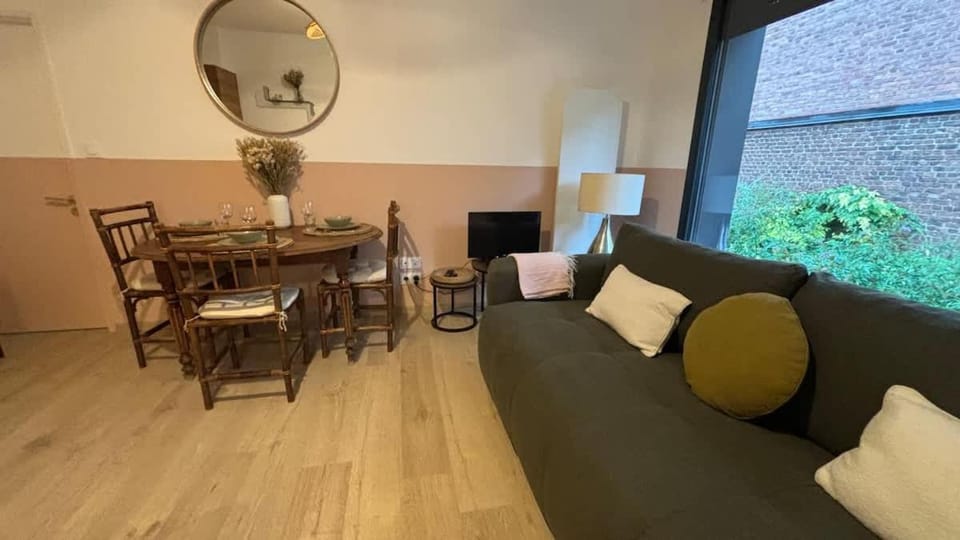 Quiet and central, 6p fully equipped Apartment in Arras