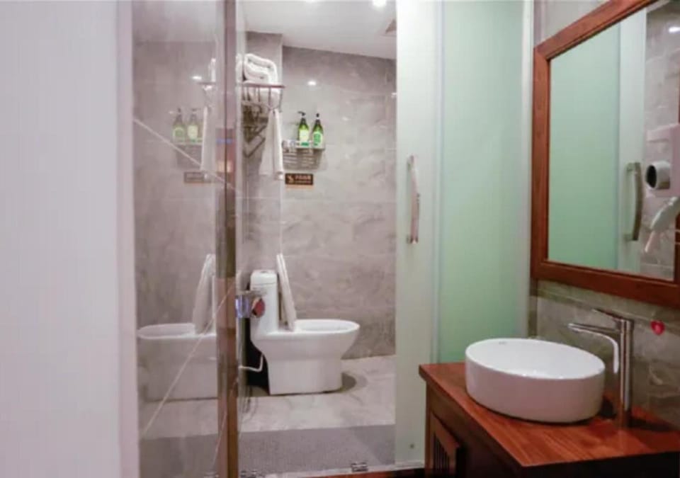 Toilet, Bathroom