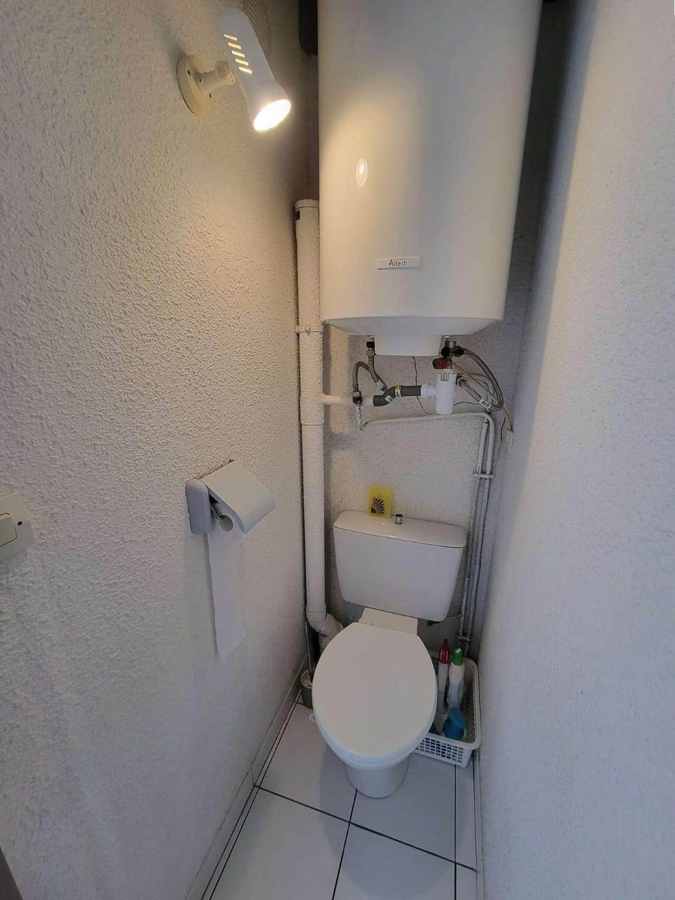Toilet