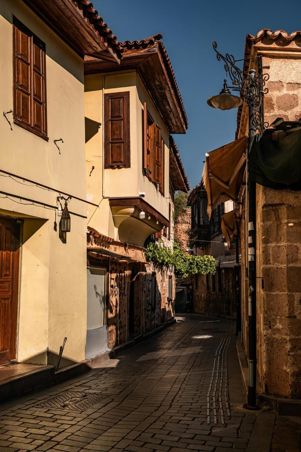 Neighbourhood, Street view