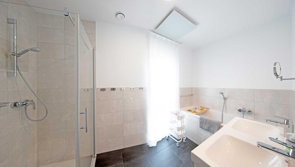 Bathroom, Living room