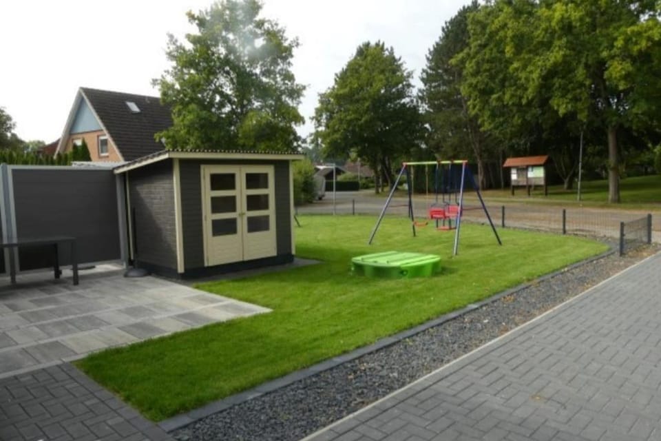 Children play ground, Garden, Garden, Balcony/Terrace