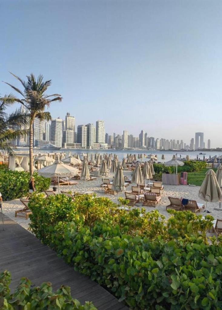 Seven Palm Jumeirah Studio Apartment in Dubai