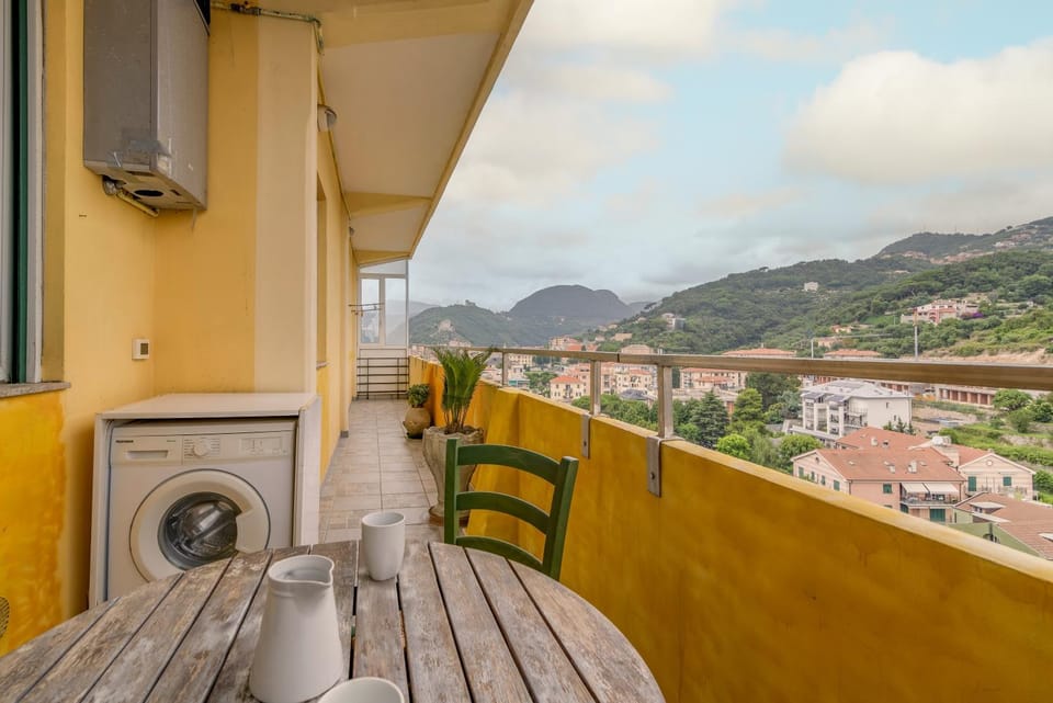 Rivierarent Al Grattacielo Apartment in Finale Ligure