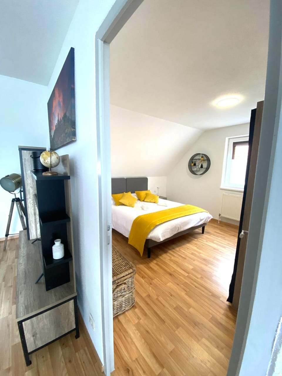 Bed, Bedroom