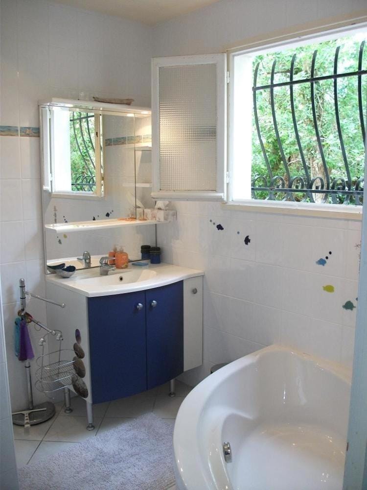 House 200 m from beach and forest path House in Labenne
