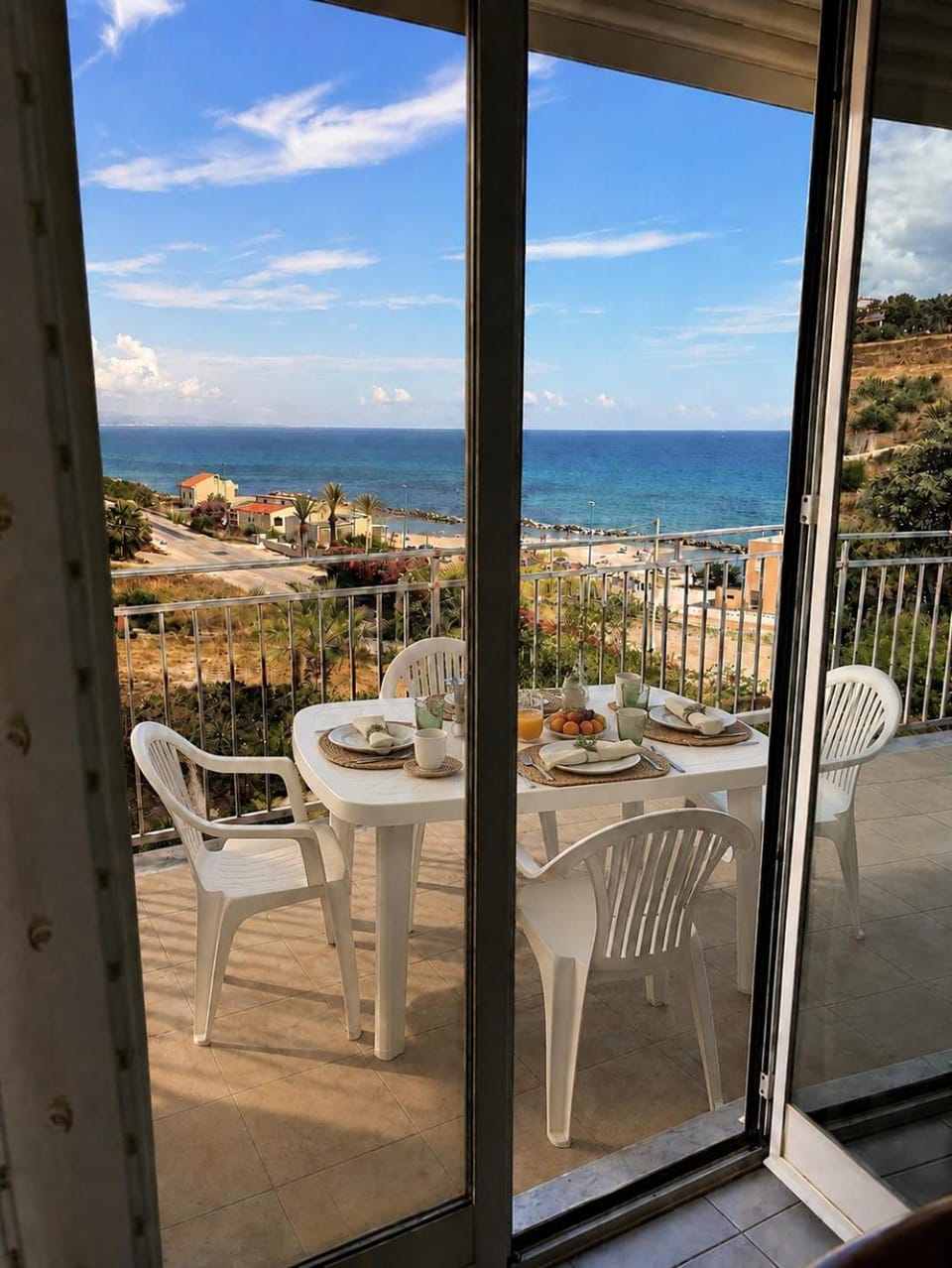 Property building, Sea view, Sea view, Breakfast