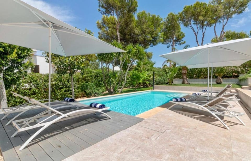 Garden, Balcony/Terrace, Pool view, Swimming pool