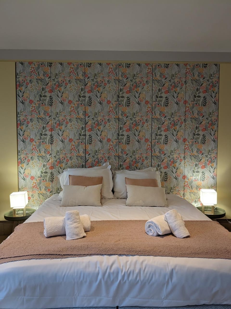 Aux Fleurs des Champs - Appartement avec Terrasse, Parking et Piscine Apartment in Vosges