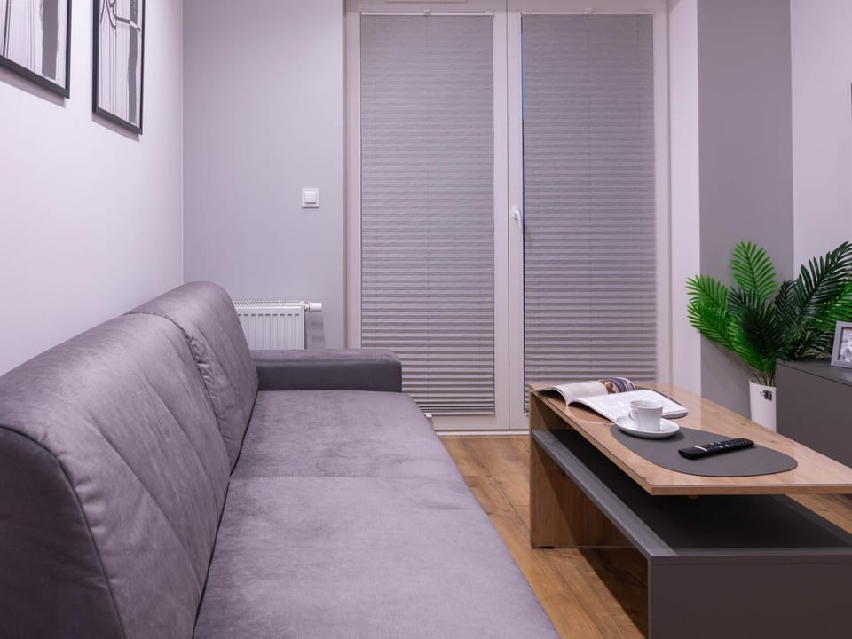 Living room, Seating area, internet