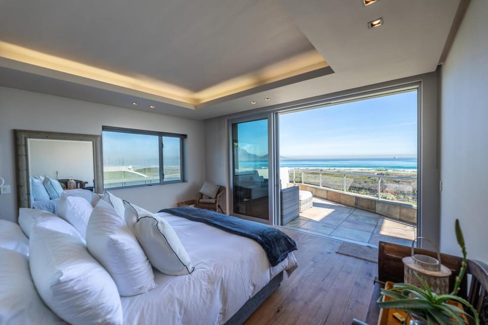 Dolphin View Cabana Beach House House in Cape Town