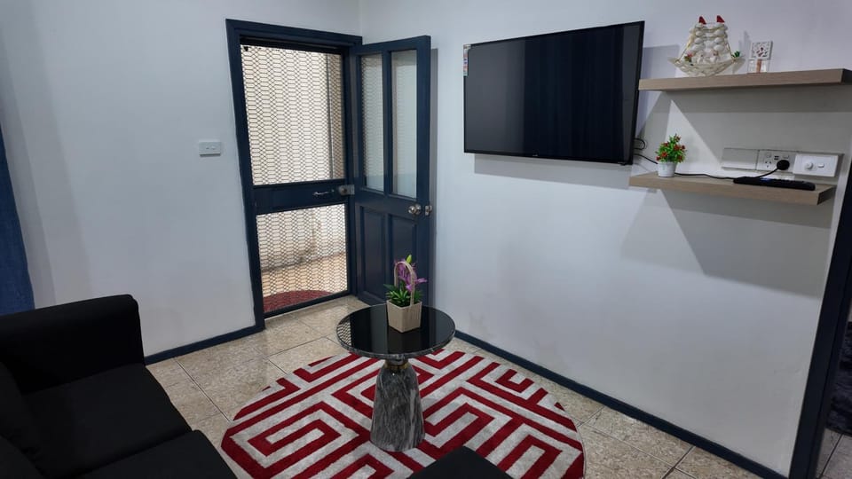 TV and multimedia, Living room, air conditioner