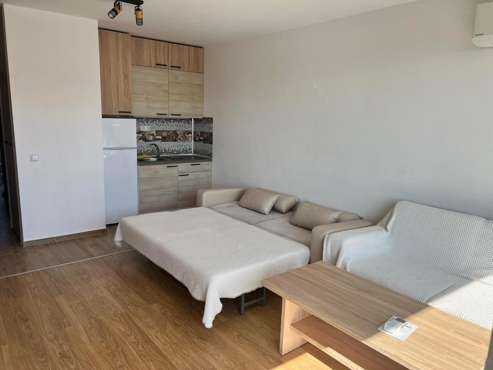 Modern Comfort Studio with Terrace Tsarevo Apartment in Burgas Province