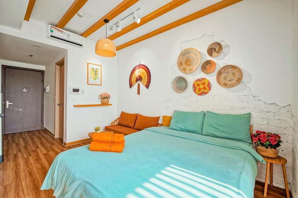 Living room, Photo of the whole room