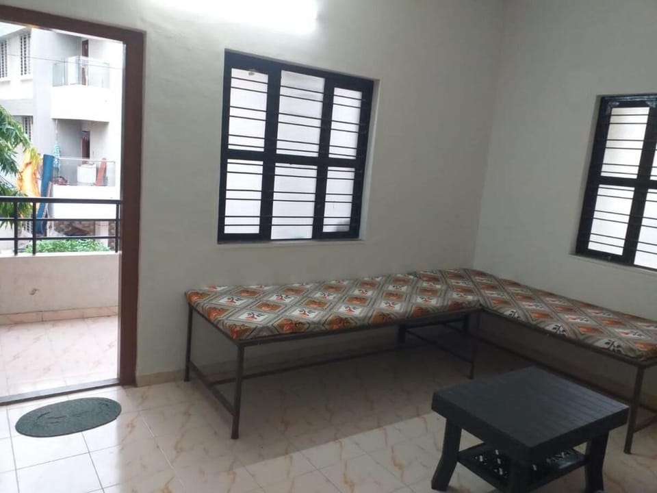 2 BHK ENTIRE ROW HOUSE Home stay in nashik House in Maharashtra