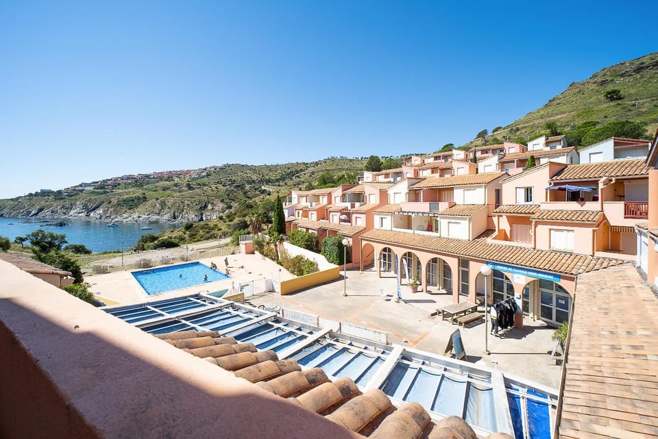 Mountain view, Swimming pool