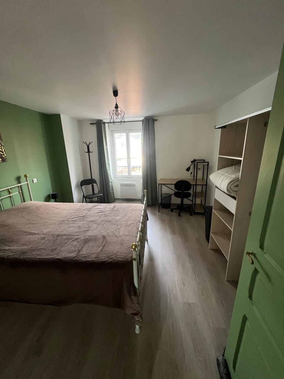 Bed, Photo of the whole room, Bedroom, wardrobe