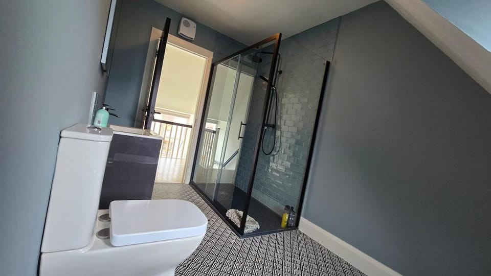 Comfotable city centre two bedroom apartment Apartment in Galway