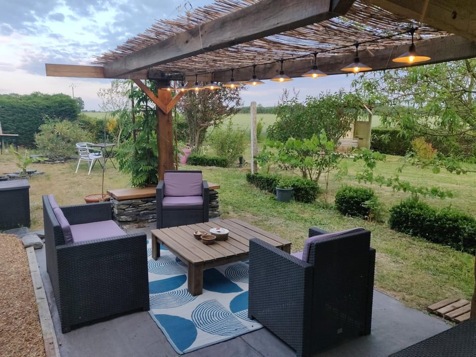 Patio, Balcony/Terrace