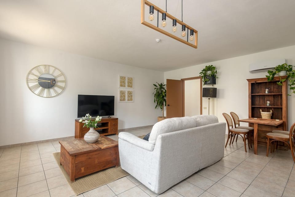 Zoe Apartment by Hotel Moderno Apartment in Olbia