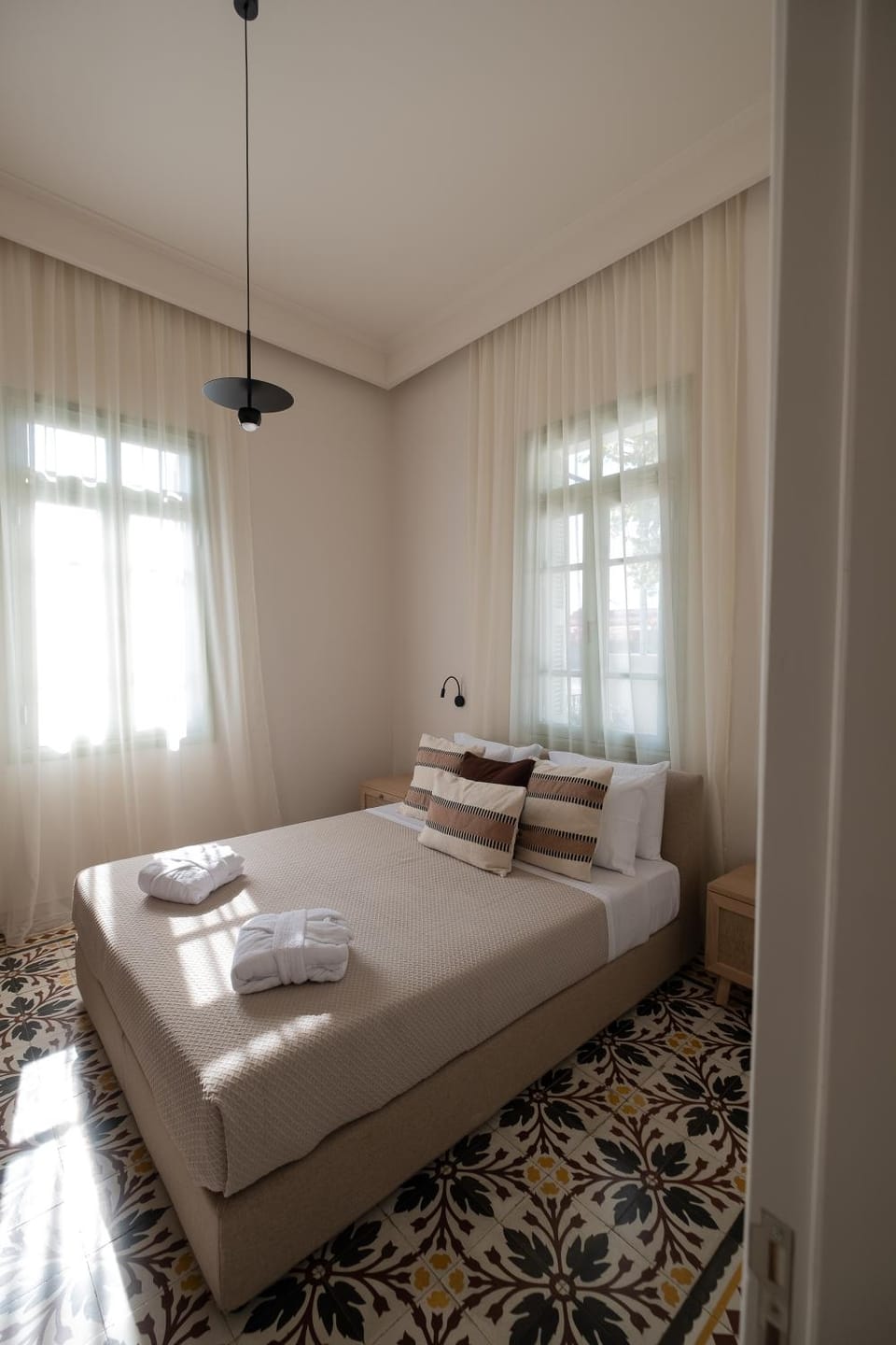 Bed, Bedroom, towels, wardrobe, air conditioner