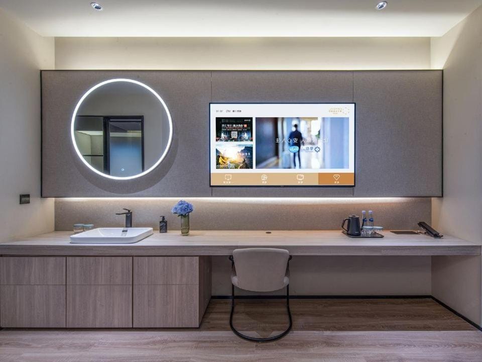 Tianjin Binjiang Road Pedestrian Street Orange Crystal Hotel Hotel in Tianjin