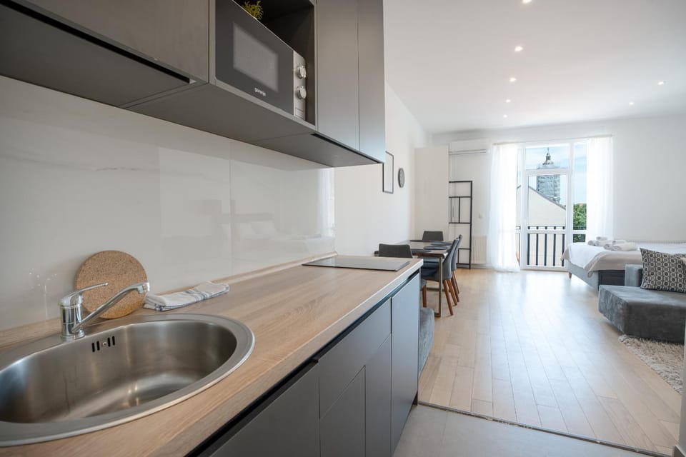 Kitchen or kitchenette, microwave, stove, kitchen