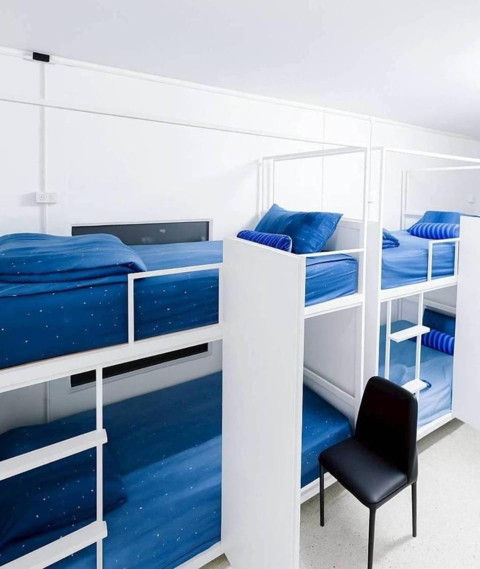 bunk bed