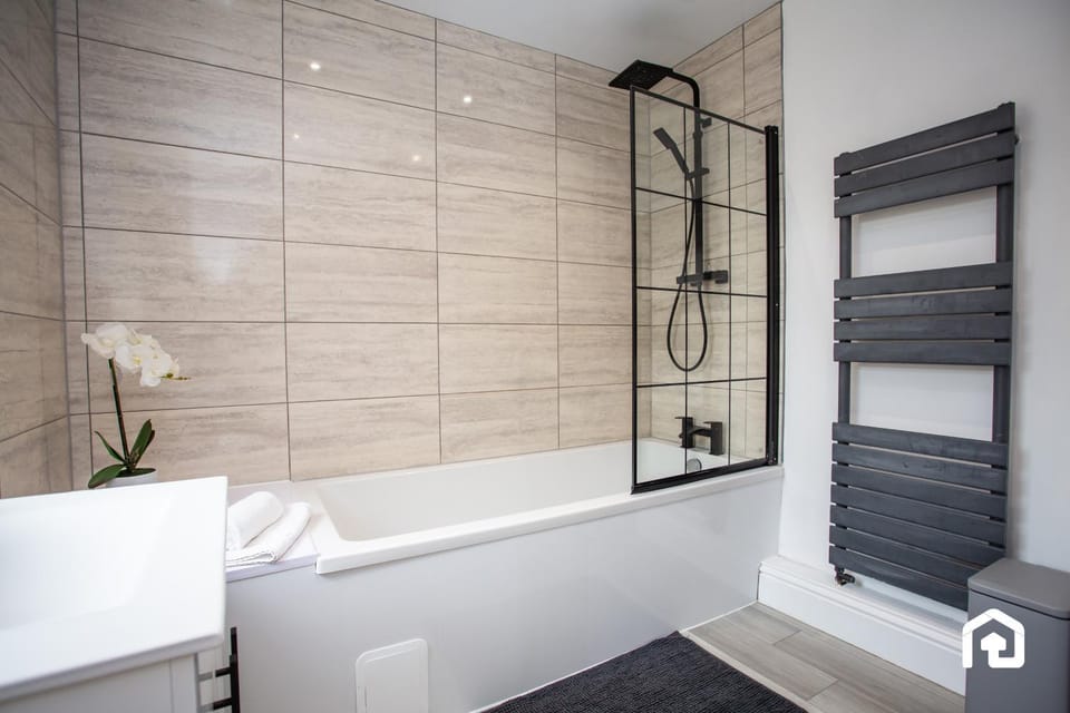 The Ryton Free Wi-Fi Parking House in Newcastle upon Tyne