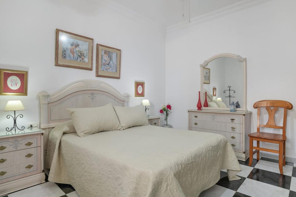 Living room, Bedroom