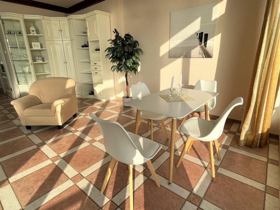 Vorderreihe, Fewo 210 Apartment in Lubeck