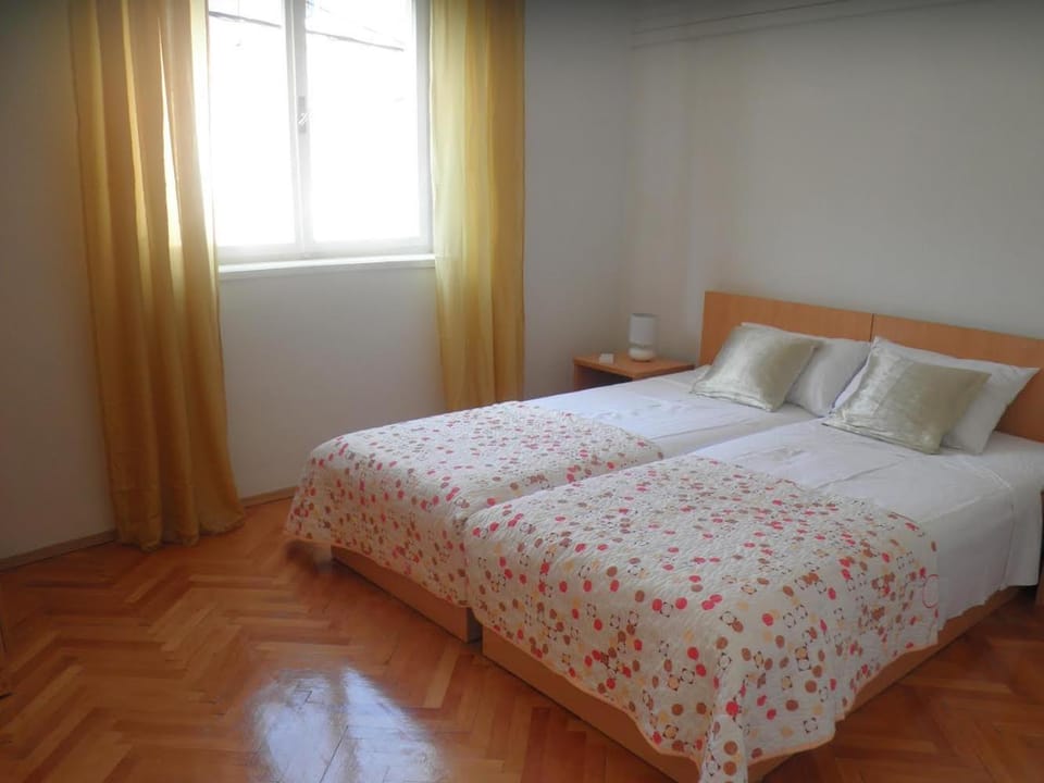 Aleta apartmani I Apartment in Tisno