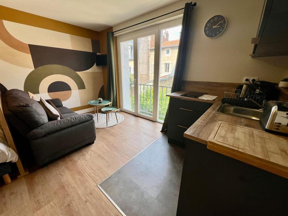 Studio au calme sur cour Apartment in Poitiers