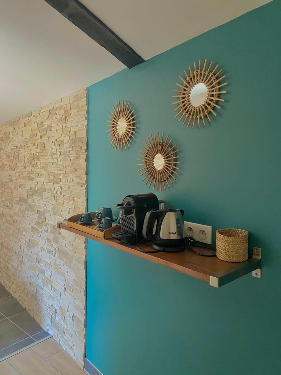 Suite cosy indépendante avec extérieur Bed and Breakfast in Arles