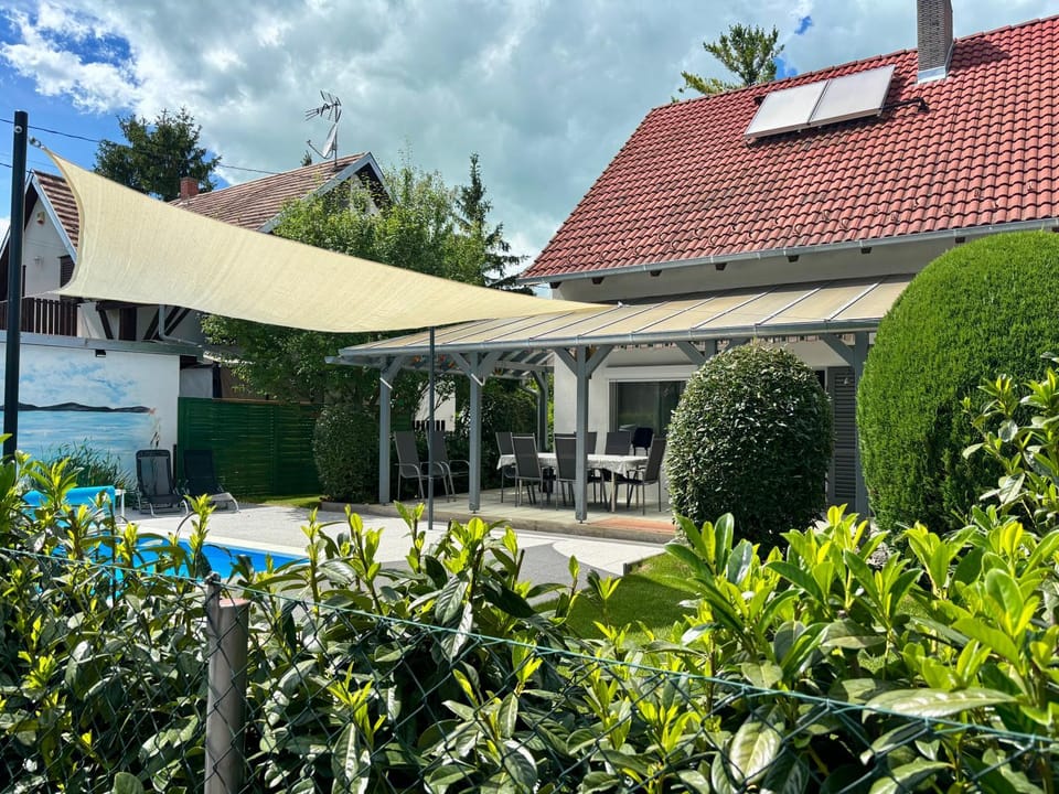 Johanna Balatoni Ház House in Hungary