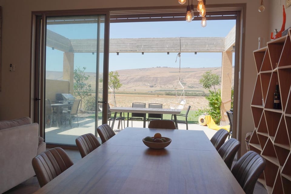 Natural landscape, View (from property/room), Dining area, Mountain view