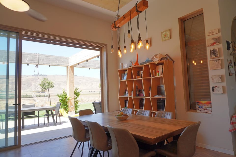 Natural landscape, Dining area