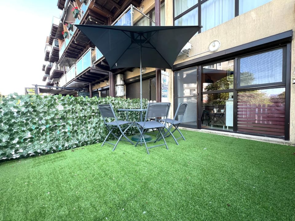 Garden, Garden view