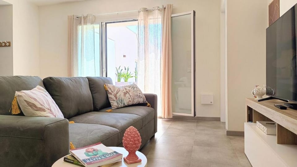 Tesino Green Eco Stays with Beach Access & Parasol Apartment in Grottammare