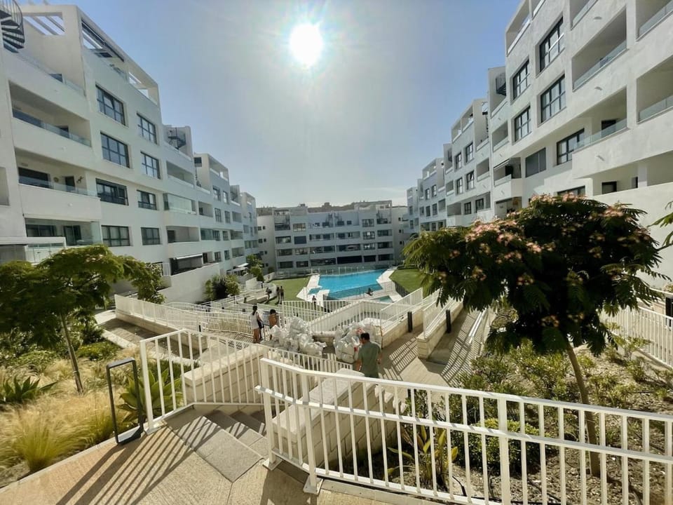 Day, Pool view, Swimming pool