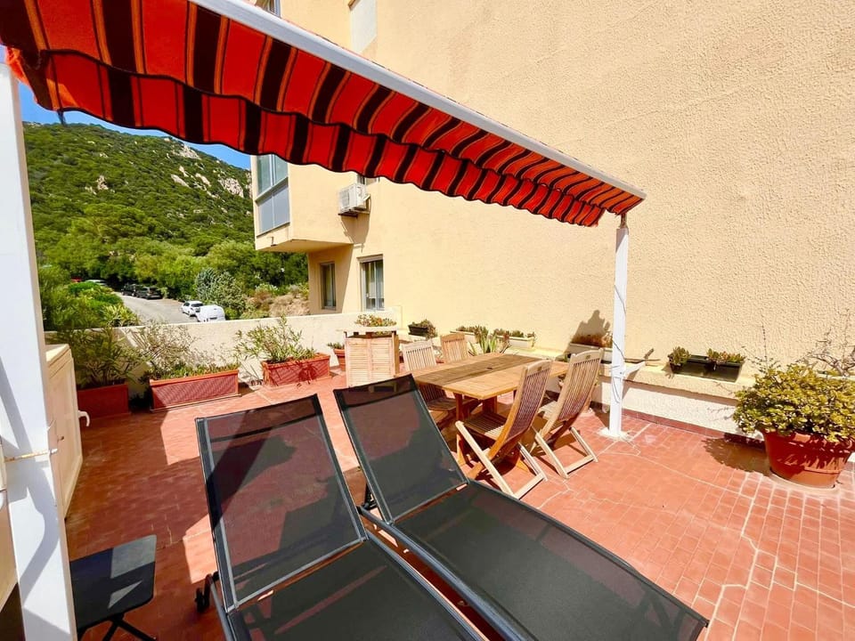 Patio, View (from property/room), sunbed
