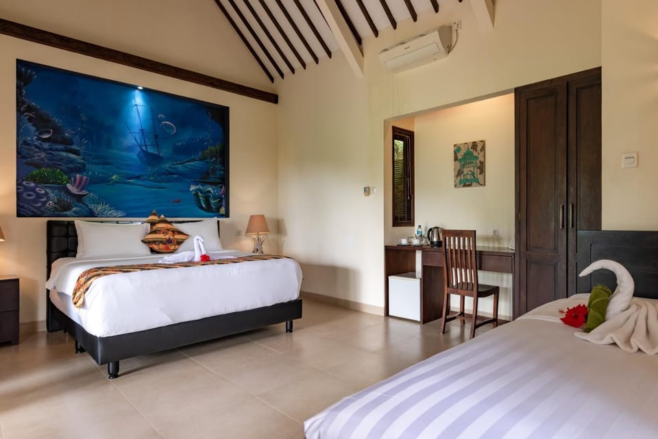 Bed, Photo of the whole room, Bedroom