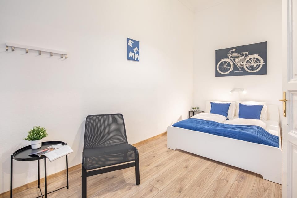 Metropolitan Retreat Blaha Square Apartment in Budapest