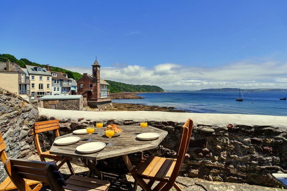 Natural landscape, Dining area, Sea view