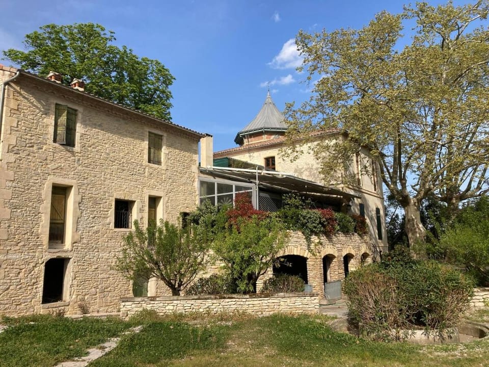 Property building, Garden, Landmark view