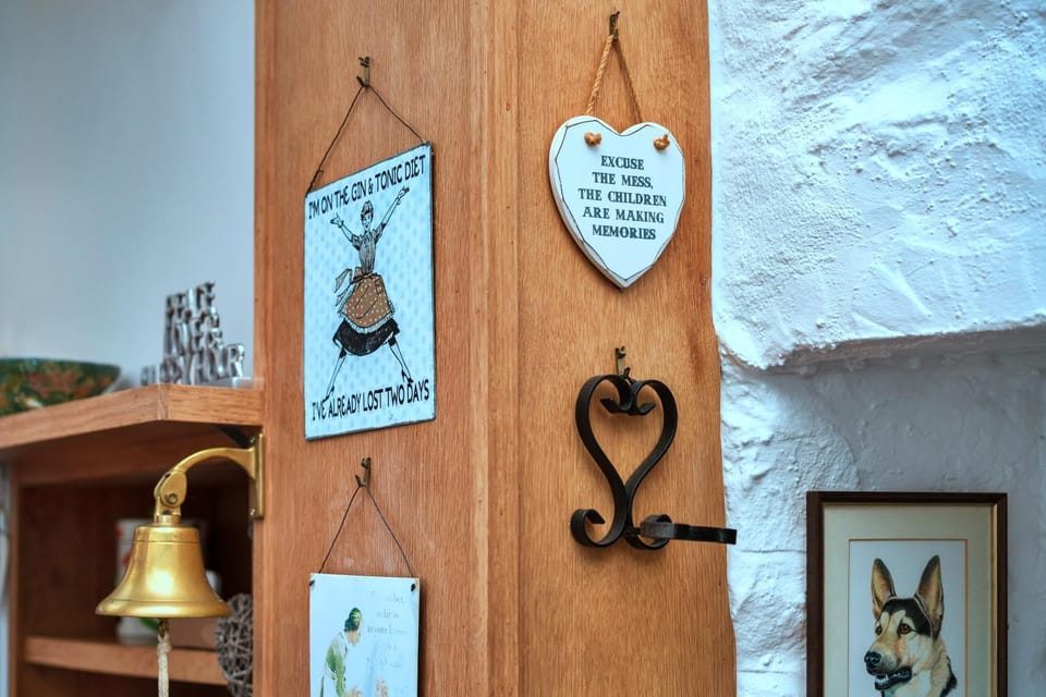 Logo/Certificate/Sign