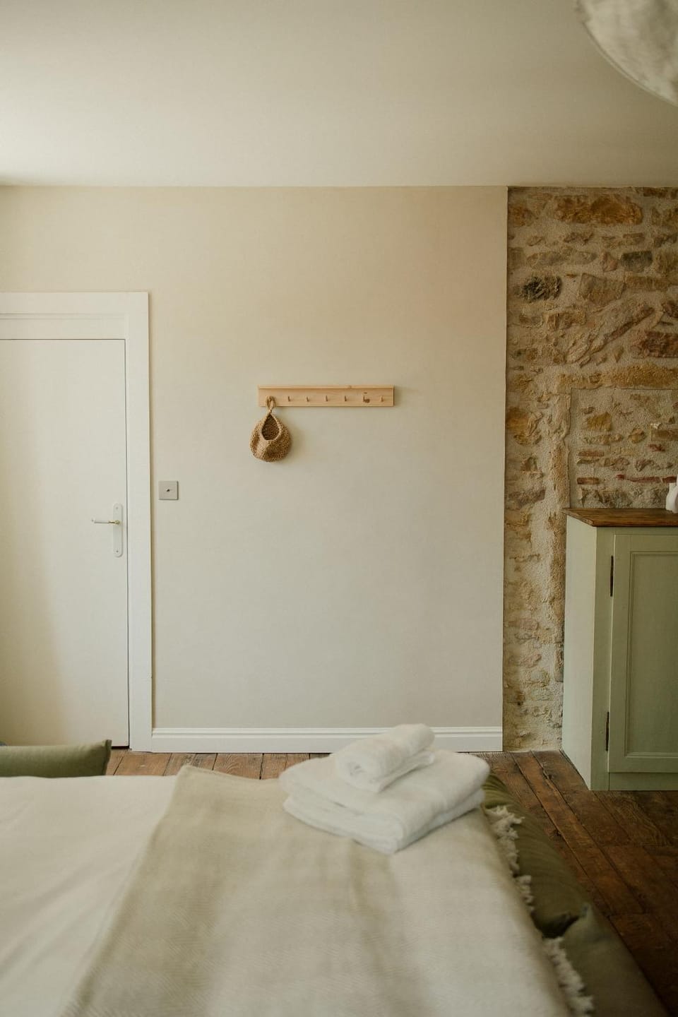 Château du Bost, 21 personnes, piscine, Beaujolais, Blacé proche Lyon House in Auvergne-Rhône-Alpes