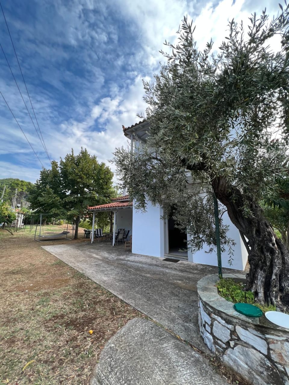 Property building, Day, Garden, Garden view