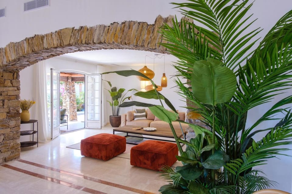 Lovely luxury villa with garden and private pool House in Sainte-Maxime